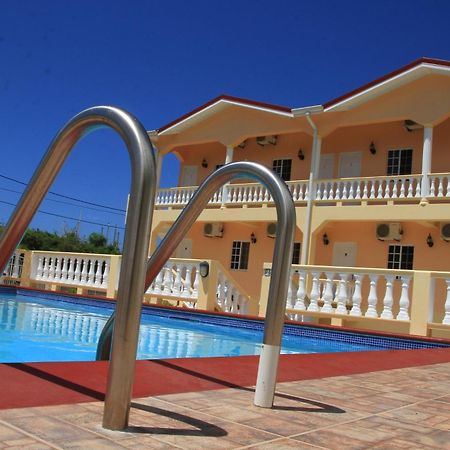 Yacht View Apartments True Blue Εξωτερικό φωτογραφία